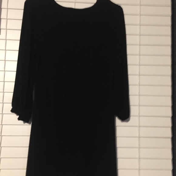 Long sleeve dress - Picture 1 of 2